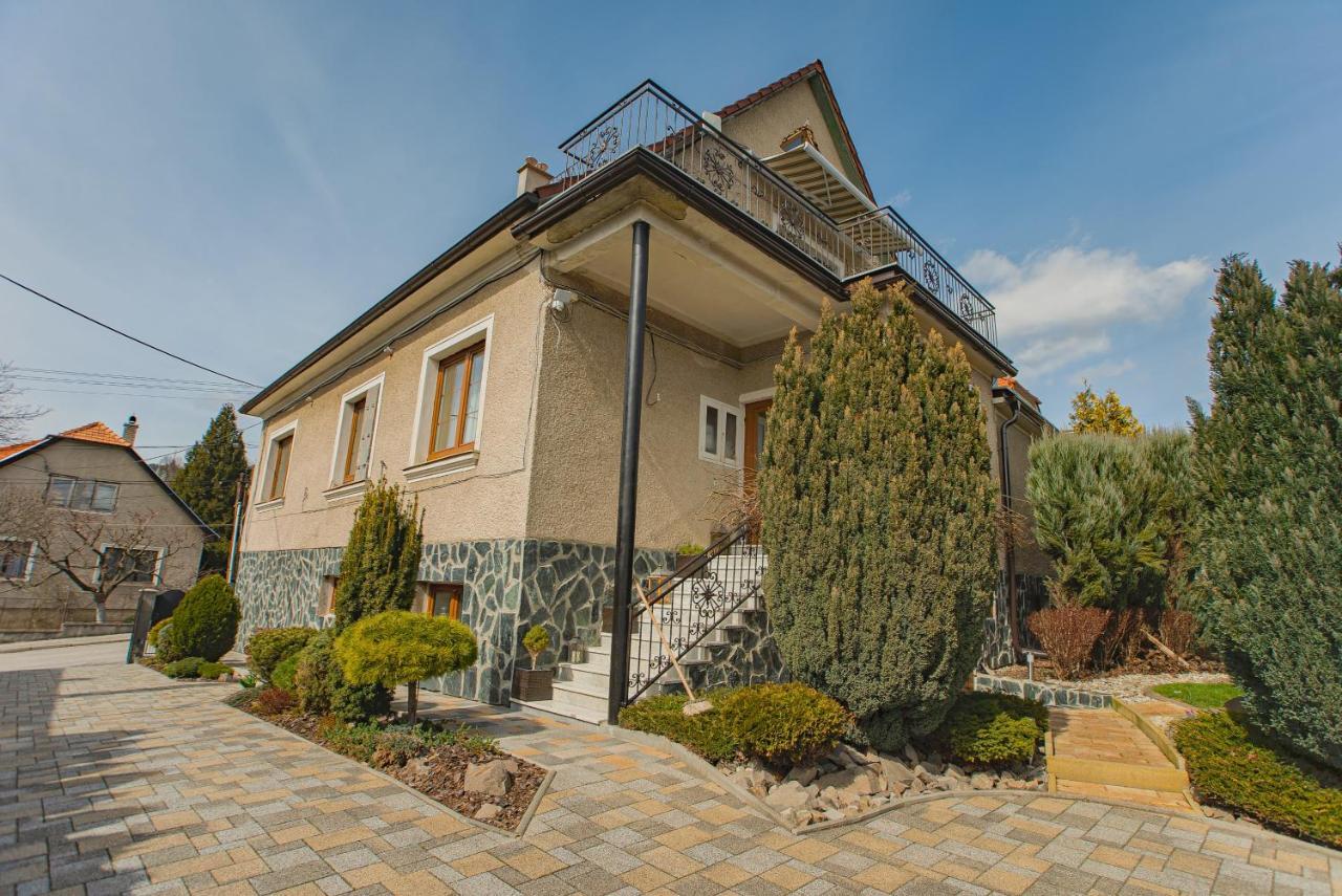 Penzion Kastelan Bojnice Bagian luar foto